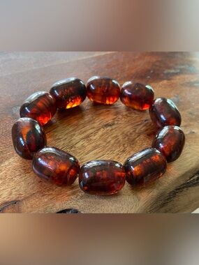 Vintage Baltic red Amber Beaded Stretch Bracelet